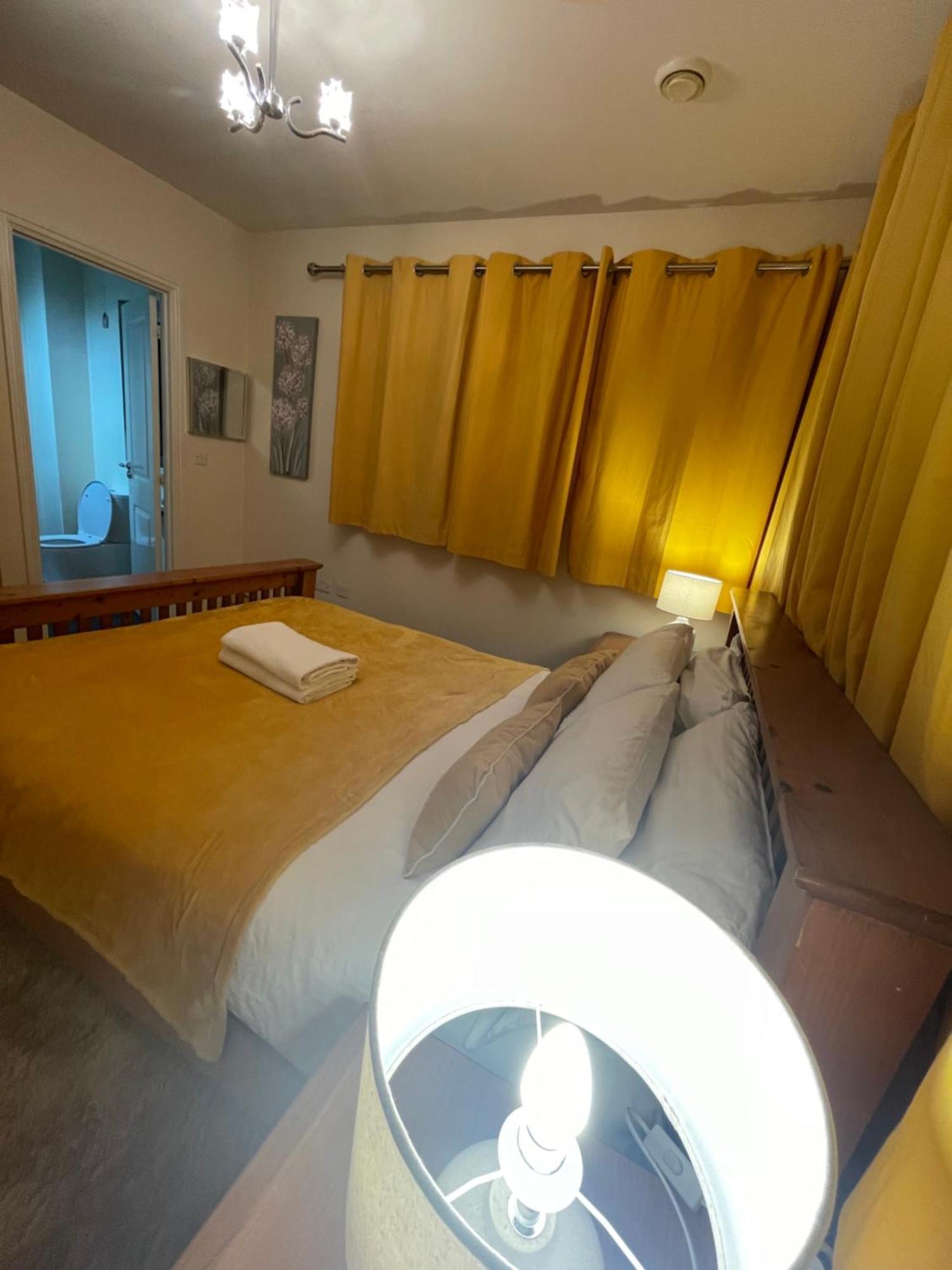 Holiday Home In Cardiff. Sleeps 6 Екстер'єр фото