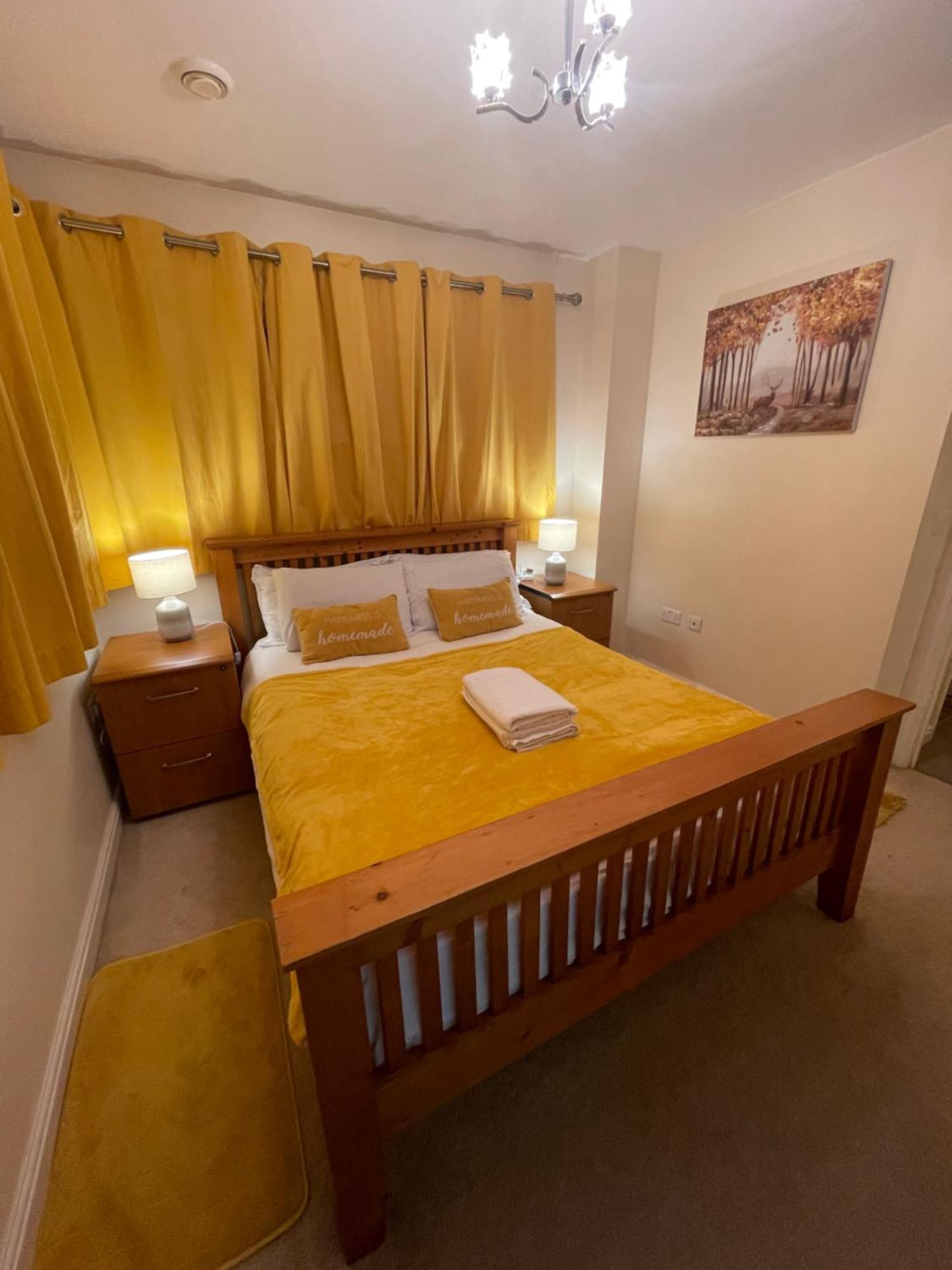 Holiday Home In Cardiff. Sleeps 6 Екстер'єр фото